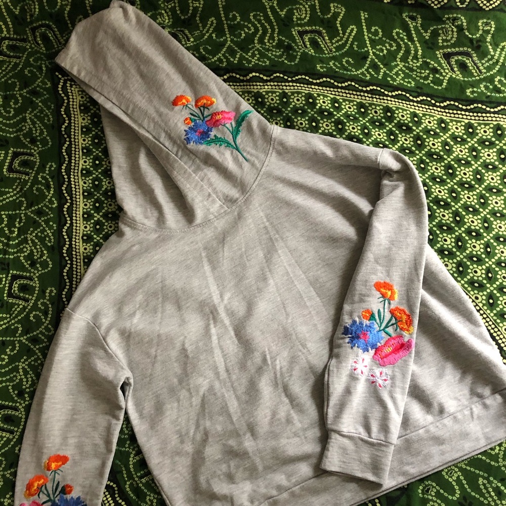 Floral Embroidered Sweater